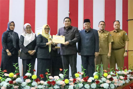 Bupati Roby Sampaikan Ranperda Perubahan APBD 2026 dan APBD 2027