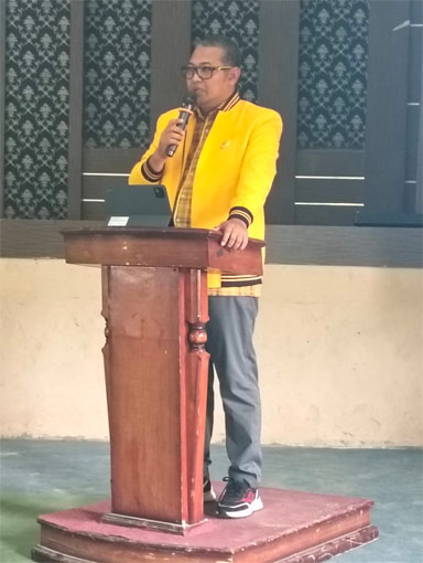 Ketua DPD Partai Golkar Raja Rafiza secara resmi buka Muscam PK Golkar se Pulau Kundur. (Foto: Raja Juraimi)