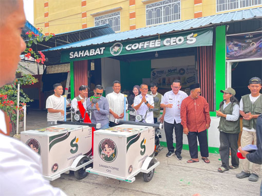 Sahabat Coffee CEO resmi membuka outlet pertamanya di Kota Tanjungpinang. (Foto: ist)