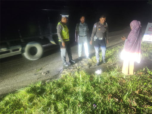 Polisi saat melakukan olah TKP. (Foto: ist)